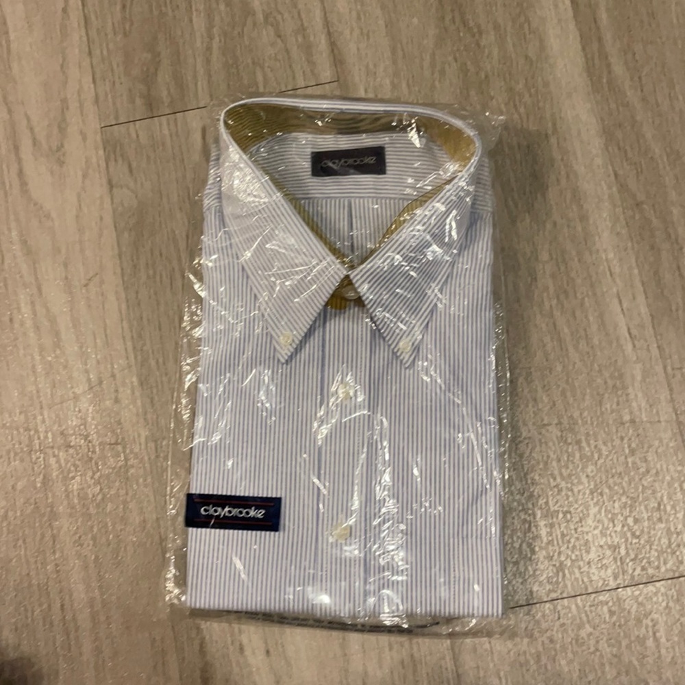 NWT CLAY BROOKE MENS BUTTON DOWN DRESS SHIRT